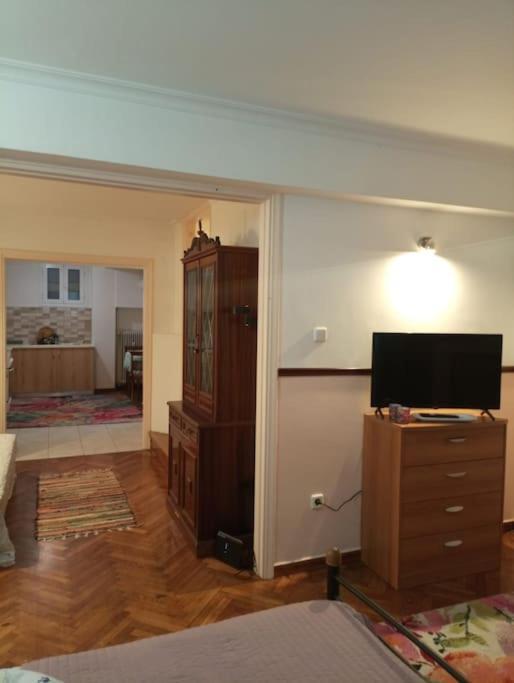 Romantic Apartment Ideal For Women! Athens Luaran gambar