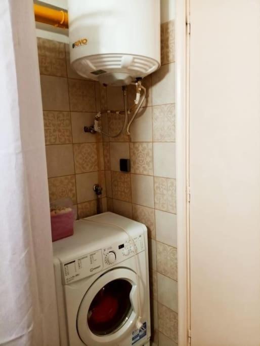 Romantic Apartment Ideal For Women! Athens Luaran gambar