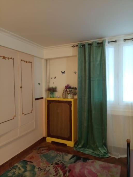 Romantic Apartment Ideal For Women! Athens Luaran gambar
