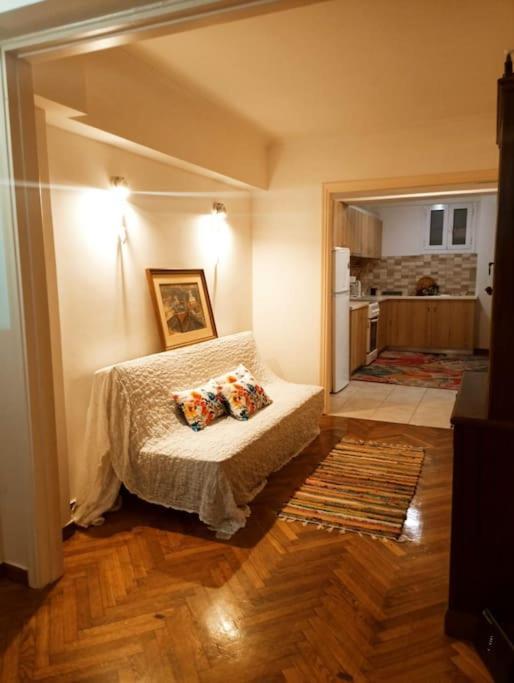 Romantic Apartment Ideal For Women! Athens Luaran gambar
